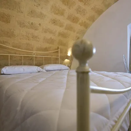 Hostel Dei Sassi - And Beds